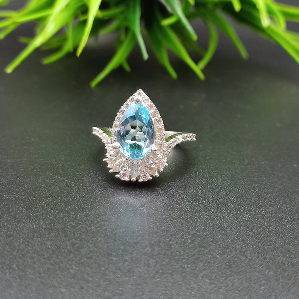 925 Sterling Silver | Natural Sky Blue Topaz Ring | Engagement Ring | Dainty Ring | Blue Gemstone | December Birthstone | Gift For Her |