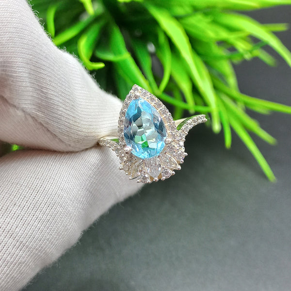 925 Sterling Silver | Natural Sky Blue Topaz Ring | Engagement Ring | Dainty Ring | Blue Gemstone | December Birthstone | Gift For Her |
