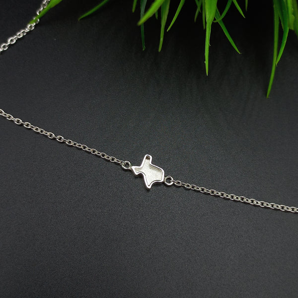 Personalized State Necklace - Texas Necklace - State Shape Necklace - 925 Sterling Silver Custom Necklace - Gift For Her -Minimalist Jewelry