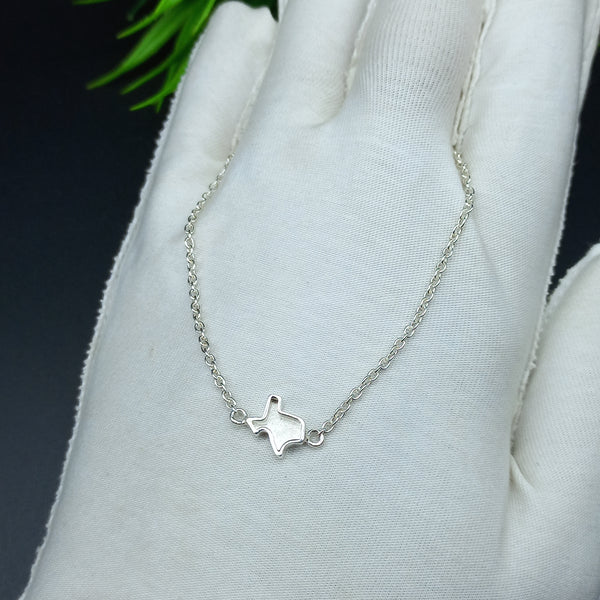 Personalized State Necklace - Texas Necklace - State Shape Necklace - 925 Sterling Silver Custom Necklace - Gift For Her -Minimalist Jewelry