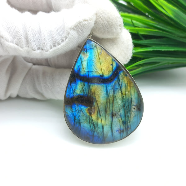 Natural Labradorite Gemstone Pendants / Wholesale Pendants / Minimalist Pendants / Jewelry for Gift / 925 Sterling Silver Plated Pendant